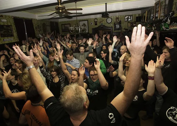 Hajo's Germania & Irish Pub Деревянный коттедж