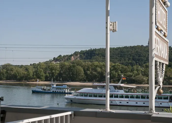 Hajo's Germania & Irish Pub Деревянный коттедж